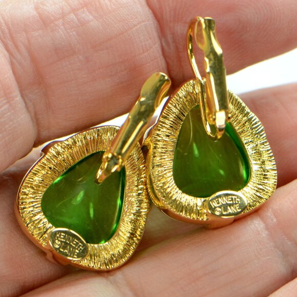 Kenneth Jay Lane KJL Gold-tone Resin Cabochon Earrings - Picture 5 of 5